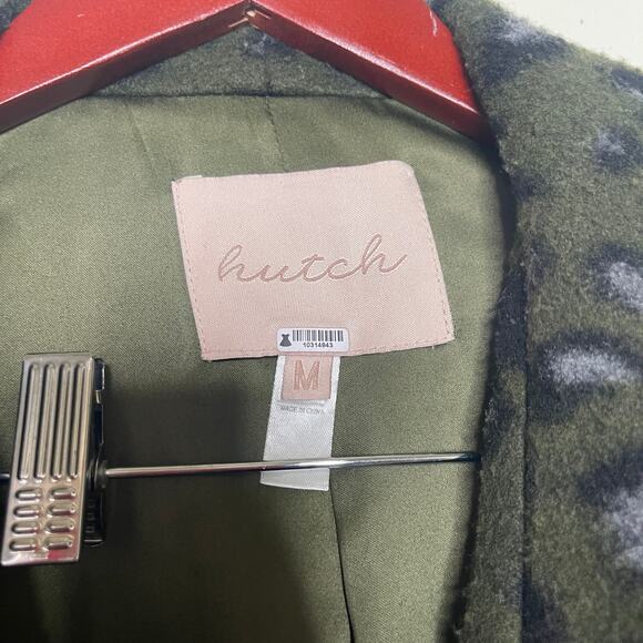 Hutch Juni Shawl Collar Wrap Coat in a green multi leopard print sz M - Picture 3 of 8